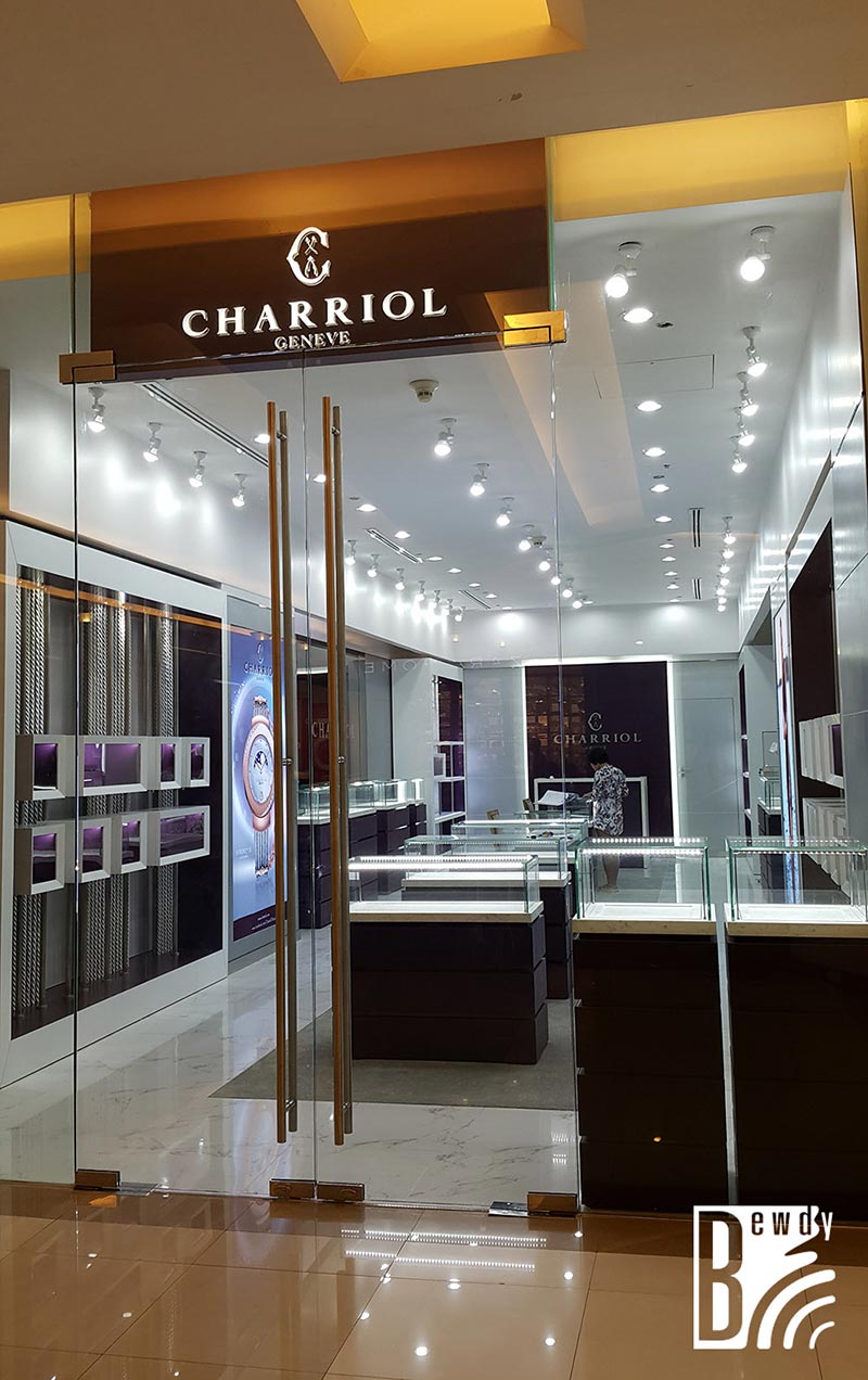 Charriol-shop1.jpg